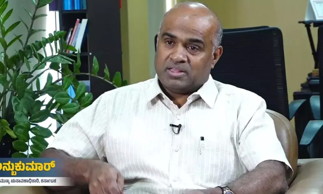 ‘ಬಿಎಲ್‍ಒಗಳಿಂದ ಕಚೇರಿಯಿಂದಲೆ ಗಣತಿ ನಮೂನೆ ವಿತರಣೆ ಆರೋಪ’: ಚುನಾವಣಾ ಆಯೋಗದ ನಿರ್ದೇಶನಗಳನ್ನು ಪಾಲಿಸುವಂತೆ ರಾಜ್ಯ ಮುಖ್ಯ ಚುನಾವಣಾಧಿಕಾರಿ ಸೂಚನೆ