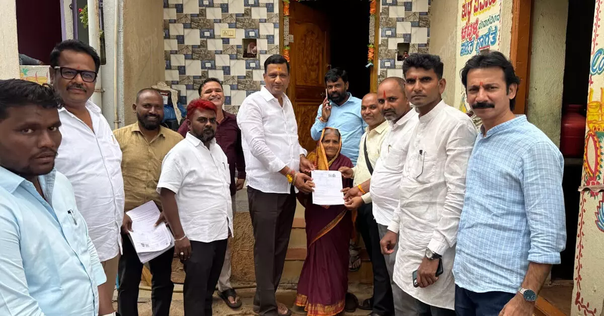 ಹುಮನಾಬಾದ್ | ಬಿಎಲ್ಒಗಳಿಗೆ ಸಾರ್ವಜನಿಕರು ಸಹಕರಿಸಿ : ಶಾಸಕ ಸಿದ್ಧು ಪಾಟೀಲ್ ಹುಮನಾಬಾದ್ | ಬಿಎಲ್ಒಗಳಿಗೆ ಸಾರ್ವಜನಿಕರು ಸಹಕರಿಸಿ : ಶಾಸಕ ಸಿದ್ಧು ಪಾಟೀಲ್