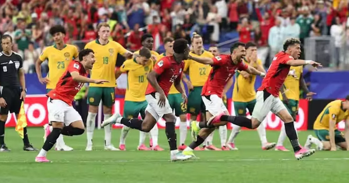 FIFA 2026 | ಪ್ರಿ-ಕ್ವಾ.ಫೈನಲ್ ತಲುಪಿದ ಈಜಿಪ್ಟ್ : ಪೆನಾಲ್ಟಿ ಶೂಟೌಟ್ನಲ್ಲಿ ಆಸ್ಟ್ರೇಲಿಯಕ್ಕೆ ಸೋಲು FIFA 2026 | ಪ್ರಿ-ಕ್ವಾ.ಫೈನಲ್ ತಲುಪಿದ ಈಜಿಪ್ಟ್ : ಪೆನಾಲ್ಟಿ ಶೂಟೌಟ್ನಲ್ಲಿ ಆಸ್ಟ್ರೇಲಿಯಕ್ಕೆ ಸೋಲು