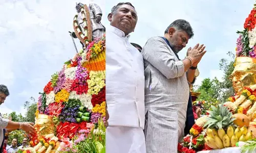 ಮಾಜಿ ಉಪ ಪ್ರಧಾನಿ ಬಾಬು ಜಗಜೀವನರಾಮ್ ಪುಣ್ಯಸ್ಮರಣೆ: ಪ್ರತಿಮೆಗೆ ಮಾಲಾರ್ಪಣೆ