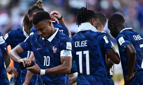 FIFA 2026 | ಕ್ವಾರ್ಟರ್ ಫೈನಲ್ ಹಣಾಹಣಿಗೆ ವೇದಿಕೆ ಸಜ್ಜು : ಮೊದಲ ಪಂದ್ಯದಲ್ಲಿ ಫ್ರಾನ್ಸ್-ಮೊರಾಕ್ಕೊ ಸೆಣಸಾಟ