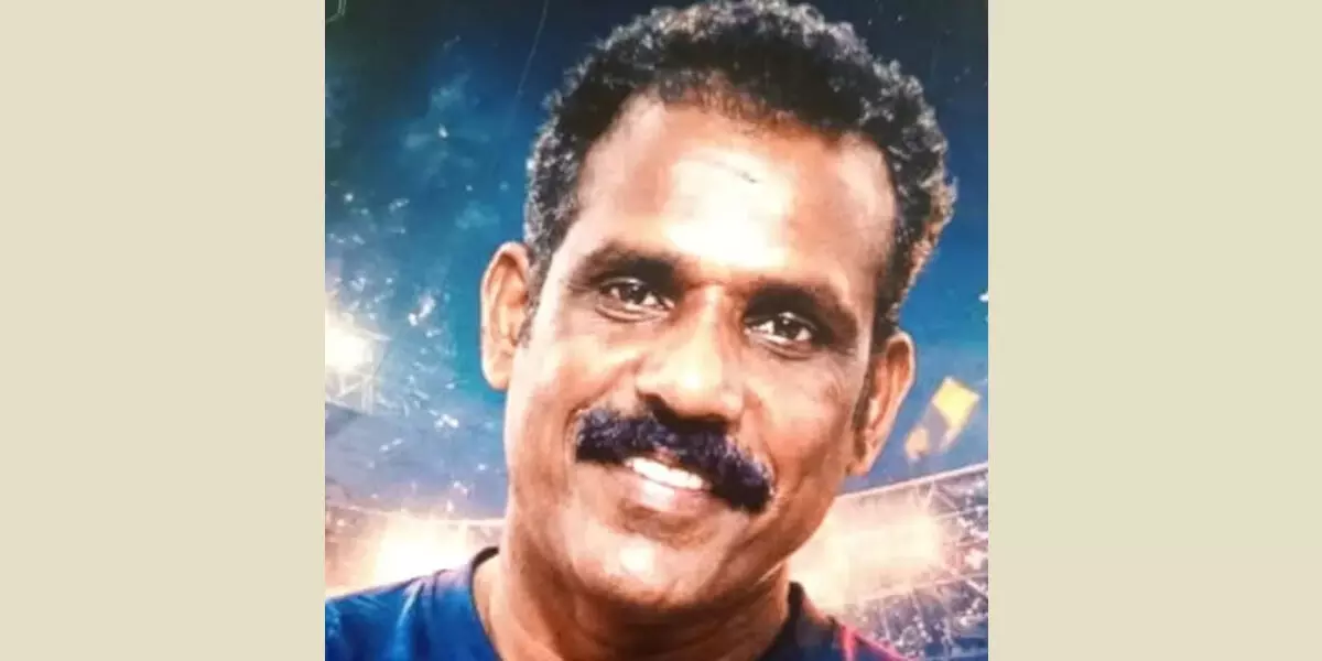 Kasargod | ವಿದ್ಯುತ್ ಶಾಕ್ ತಗುಲಿ ಲೈನ್ ಮ್ಯಾನ್ ಮೃತ್ಯು Kasargod | ವಿದ್ಯುತ್ ಶಾಕ್ ತಗುಲಿ ಲೈನ್ ಮ್ಯಾನ್ ಮೃತ್ಯು