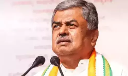 ಅಮಿತ್ ಶಾರನ್ನು ವಜಾಗೊಳಿಸಲು ಶೋಭಕ್ಕ ರಾಷ್ಟ್ರಪತಿಗೆ ಪತ್ರ ಬರೆಯಲಿ : ಬಿ.ಕೆ.ಹರಿಪ್ರಸಾದ್