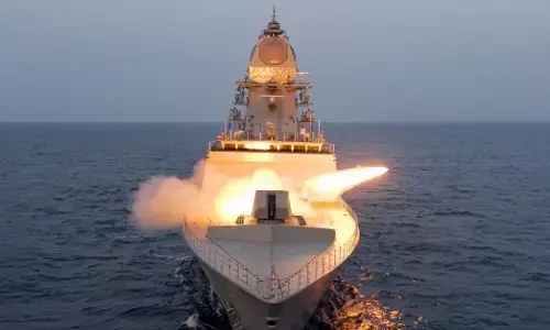 INS ಮಹೇಂದ್ರಗಿರಿ ಲೋಕಾರ್ಪಣೆ ಮಾಡಿದ  ರಕ್ಷಣಾ ಸಚಿವ ರಾಜನಾಥ್ ಸಿಂಗ್