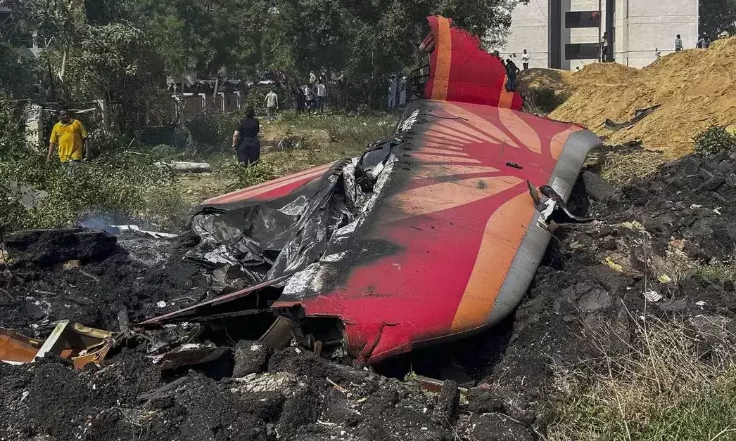 Ahmedabad Air India crash | ಅಂತಿಮ ವರದಿಗೆ ಕಾಲಮಿತಿ ನಿಗದಿಪಡಿಸಲು ಕುಟುಂಬಗಳ ಮನವಿ
