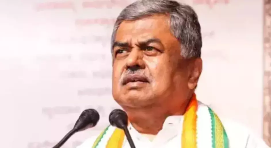 ‘ಜೀ ಹುಜೂರು’ ಸಂಸ್ಕೃತಿಯನ್ನು ನನ್ನಿಂದ ನಿರೀಕ್ಷೆ ಮಾಡುವುದು ಮೂರ್ಖತನ : ಬಿ.ಕೆ.ಹರಿಪ್ರಸಾದ್ ‘ಜೀ ಹುಜೂರು’ ಸಂಸ್ಕೃತಿಯನ್ನು ನನ್ನಿಂದ ನಿರೀಕ್ಷೆ ಮಾಡುವುದು ಮೂರ್ಖತನ : ಬಿ.ಕೆ.ಹರಿಪ್ರಸಾದ್