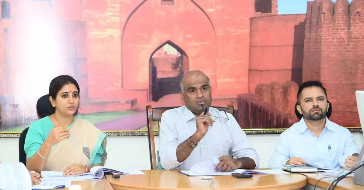 ಬೀದರ್ | SIR ಅಭಿಯಾನ ಇನ್ನಷ್ಟು ಚುರುಕುಗೊಳಿಸಿ: ಮುಖ್ಯ ಚುನಾವಣಾಧಿಕಾರಿ ಅನ್ಬುಕುಮಾರ್ ಬೀದರ್ | SIR ಅಭಿಯಾನ ಇನ್ನಷ್ಟು ಚುರುಕುಗೊಳಿಸಿ: ಮುಖ್ಯ ಚುನಾವಣಾಧಿಕಾರಿ ಅನ್ಬುಕುಮಾರ್