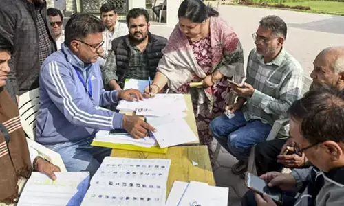 ಮತದಾರರ ನೋಂದಣಿಗೆ ಚುನಾವಣಾ ಆಯೋಗದ ಹೊಸ ಆನ್ಲೈನ್ ನಿಯಮ; ನೀವು ತಿಳಿದುಕೊಳ್ಳಬೇಕಾಗಿರುವುದೇನು ?