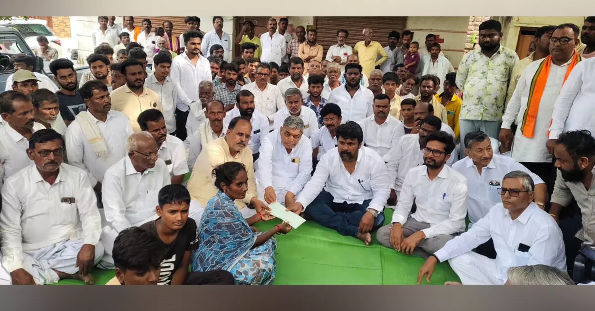 Yadgir | ರೈತರ ಸಂಕಷ್ಟಕ್ಕೆ ಸರಕಾರ ಸ್ಪಂದಿಸಲಿ: ಮಾಜಿ ಸಚಿವ ರಾಜುಗೌಡ ಆಗ್ರಹ Yadgir | ರೈತರ ಸಂಕಷ್ಟಕ್ಕೆ ಸರಕಾರ ಸ್ಪಂದಿಸಲಿ: ಮಾಜಿ ಸಚಿವ ರಾಜುಗೌಡ ಆಗ್ರಹ