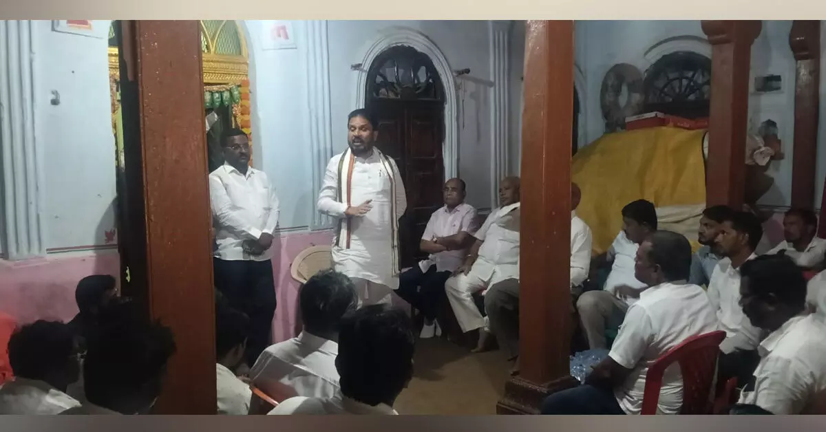 ಹುಮನಾಬಾದ್ | ಪಕ್ಷ ಬಲವರ್ಧನೆಗೆ ಕಾರ್ಯಕರ್ತರು ಒಗ್ಗಟ್ಟಿನಿಂದ ಕೆಲಸ ಮಾಡಿ: ರಾಜಶೇಖರ ಪಾಟೀಲ್ ಹುಮನಾಬಾದ್ | ಪಕ್ಷ ಬಲವರ್ಧನೆಗೆ ಕಾರ್ಯಕರ್ತರು ಒಗ್ಗಟ್ಟಿನಿಂದ ಕೆಲಸ ಮಾಡಿ: ರಾಜಶೇಖರ ಪಾಟೀಲ್