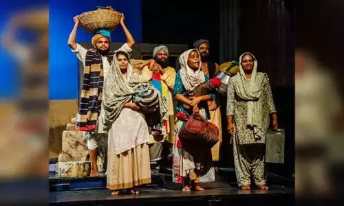 ತಾಯ್ತನದ ಸಹಬಾಳ್ವೆಯ ಕಥನದ ರಂಗ ಕಲಾಕೃತಿ
