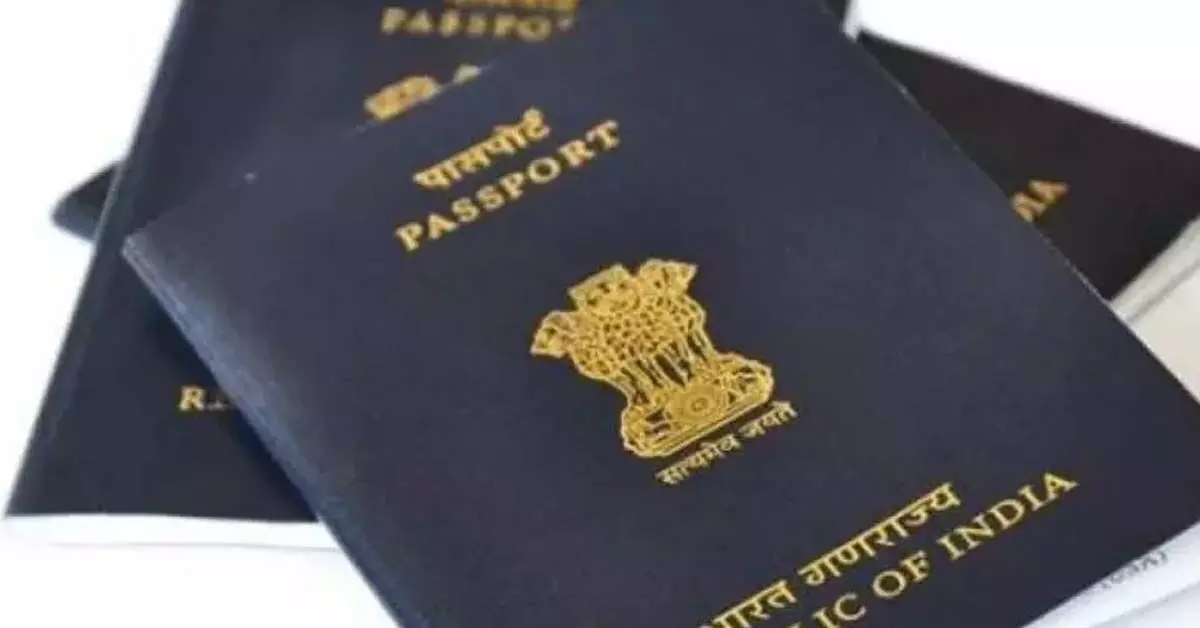 UAE ಸೇರಿದಂತೆ 4 ದೇಶಗಳ ಭಾರತೀಯ ಪಾಸ್ಪೋರ್ಟ್ ಸೇವೆಗಳ ಟೆಂಡರ್ ರದ್ದುಪಡಿಸಿದ ದಿಲ್ಲಿ ಹೈಕೋರ್ಟ್; ಹೊಸ ಟೆಂಡರ್ಗೆ ಆದೇಶ UAE ಸೇರಿದಂತೆ 4 ದೇಶಗಳ ಭಾರತೀಯ ಪಾಸ್ಪೋರ್ಟ್ ಸೇವೆಗಳ ಟೆಂಡರ್ ರದ್ದುಪಡಿಸಿದ ದಿಲ್ಲಿ ಹೈಕೋರ್ಟ್; ಹೊಸ ಟೆಂಡರ್ಗೆ ಆದೇಶ