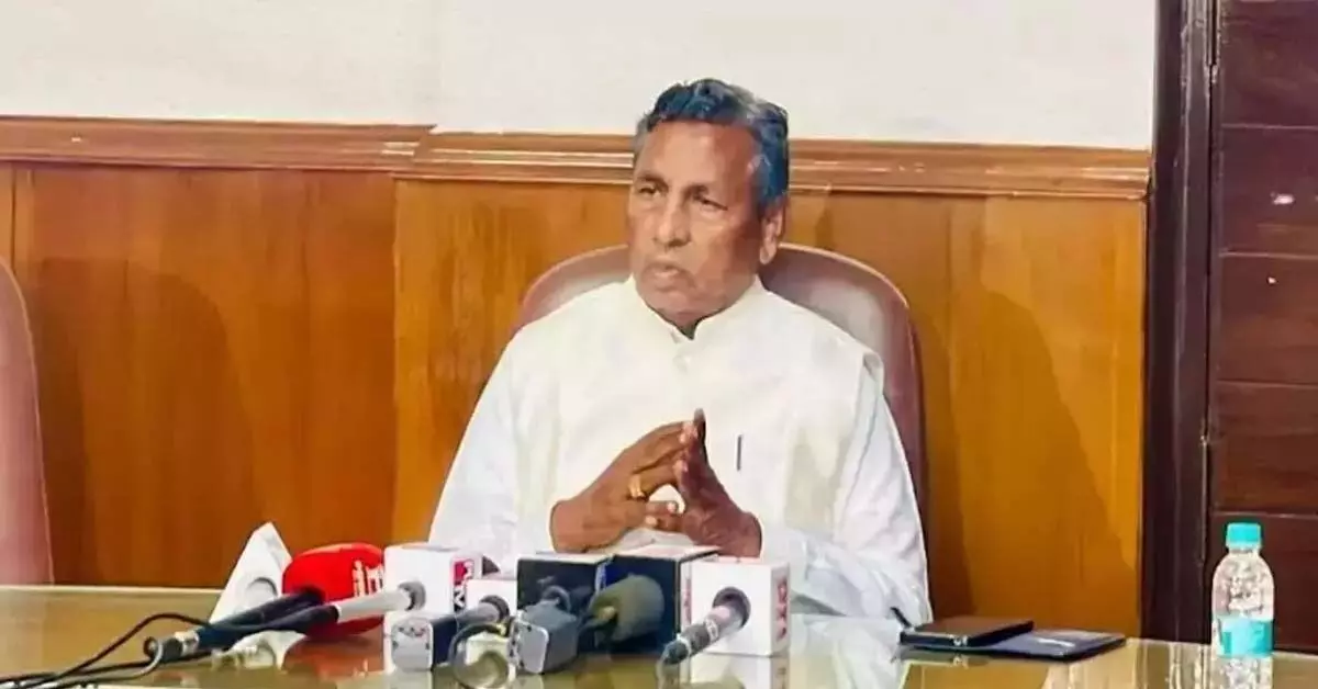 ಅನರ್ಹರನ್ನು ಬಿಪಿಎಲ್ ಪಟ್ಟಿಯಿಂದ ಹೊರ ಹಾಕಲಾಗುವುದು: ಸಚಿವ ಕೆ.ಎಚ್.ಮುನಿಯಪ್ಪ ಅನರ್ಹರನ್ನು ಬಿಪಿಎಲ್ ಪಟ್ಟಿಯಿಂದ ಹೊರ ಹಾಕಲಾಗುವುದು: ಸಚಿವ ಕೆ.ಎಚ್.ಮುನಿಯಪ್ಪ