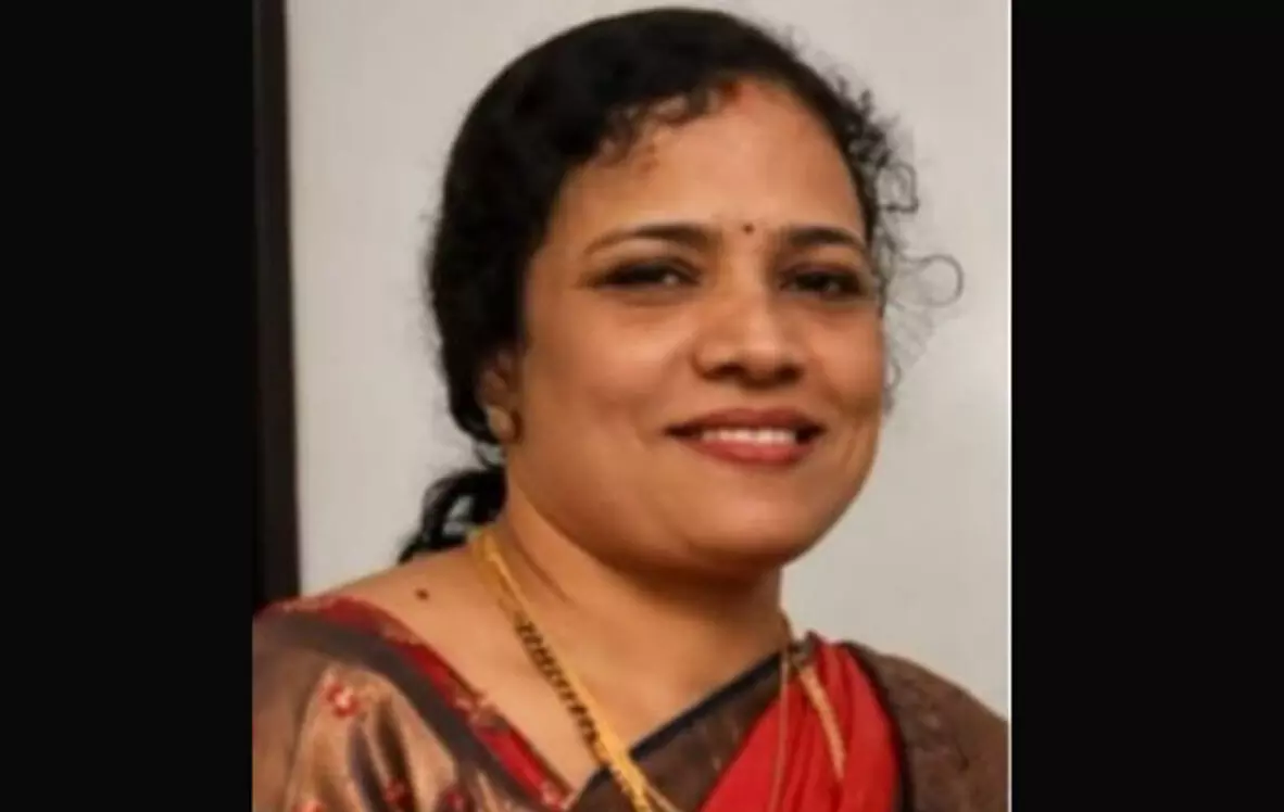 ಕಾಸರಗೋಡು : ಕೆರೆಯಲ್ಲಿ ಮುಳುಗಿ ಮಹಿಳೆ ಮೃತ್ಯು ಕಾಸರಗೋಡು : ಕೆರೆಯಲ್ಲಿ ಮುಳುಗಿ ಮಹಿಳೆ ಮೃತ್ಯು