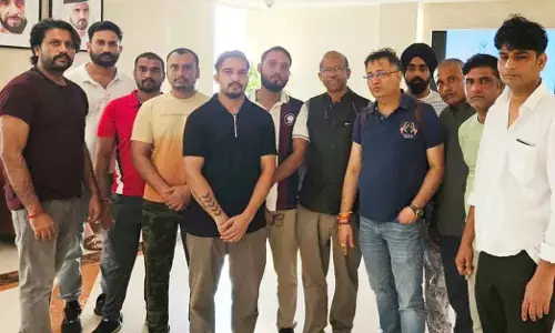 ಹಾರ್ಮುಝ್ ದಾಳಿ: ಗಾಯಾಳು ಭಾರತೀಯ ನಾವಿಕರನ್ನು ಭೇಟಿ ಮಾಡಿದ ದುಬೈ ಭಾರತೀಯ ಕಾನ್ಸುಲ್