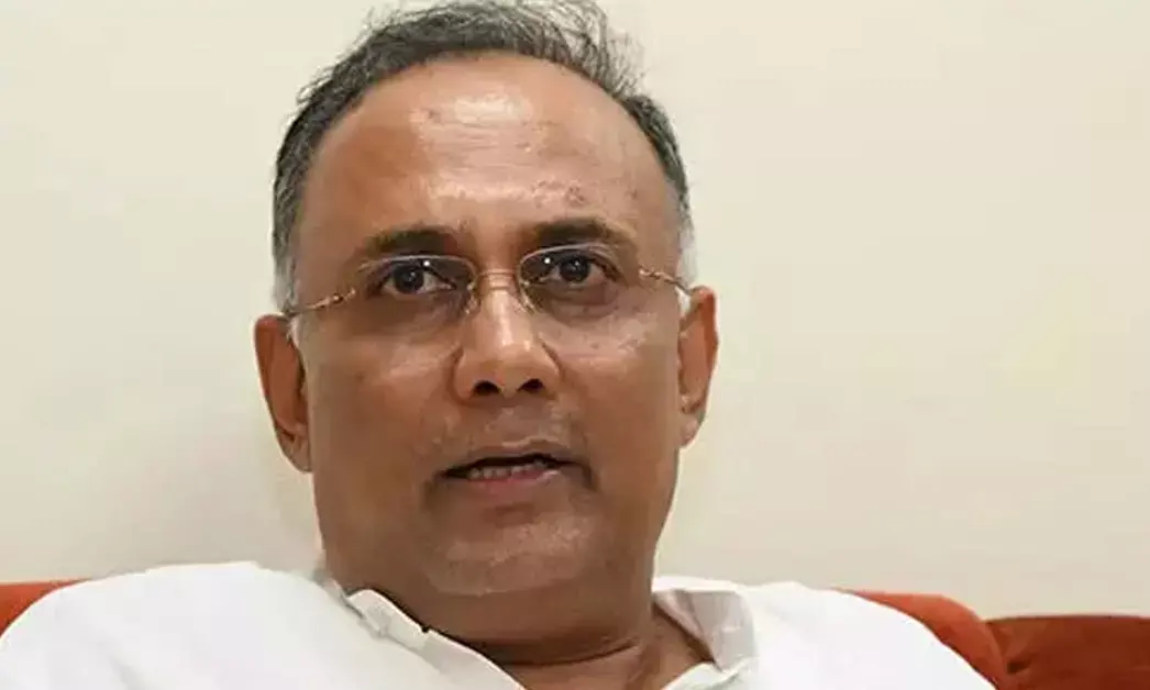 RSS ಬಗ್ಗೆ ಅವಹೇಳನಕಾರಿ ಹೇಳಿಕೆ ಆರೋಪ: ಪ್ರಕರಣದಿಂದ ದಿನೇಶ್ ಗುಂಡೂರಾವ್ ರನ್ನು ಕೈಬಿಟ್ಟ ಕ್ರಮ ಪ್ರಶ್ನಿಸಿ ಹೈಕೋರ್ಟ್‌ಗೆ ಅರ್ಜಿ