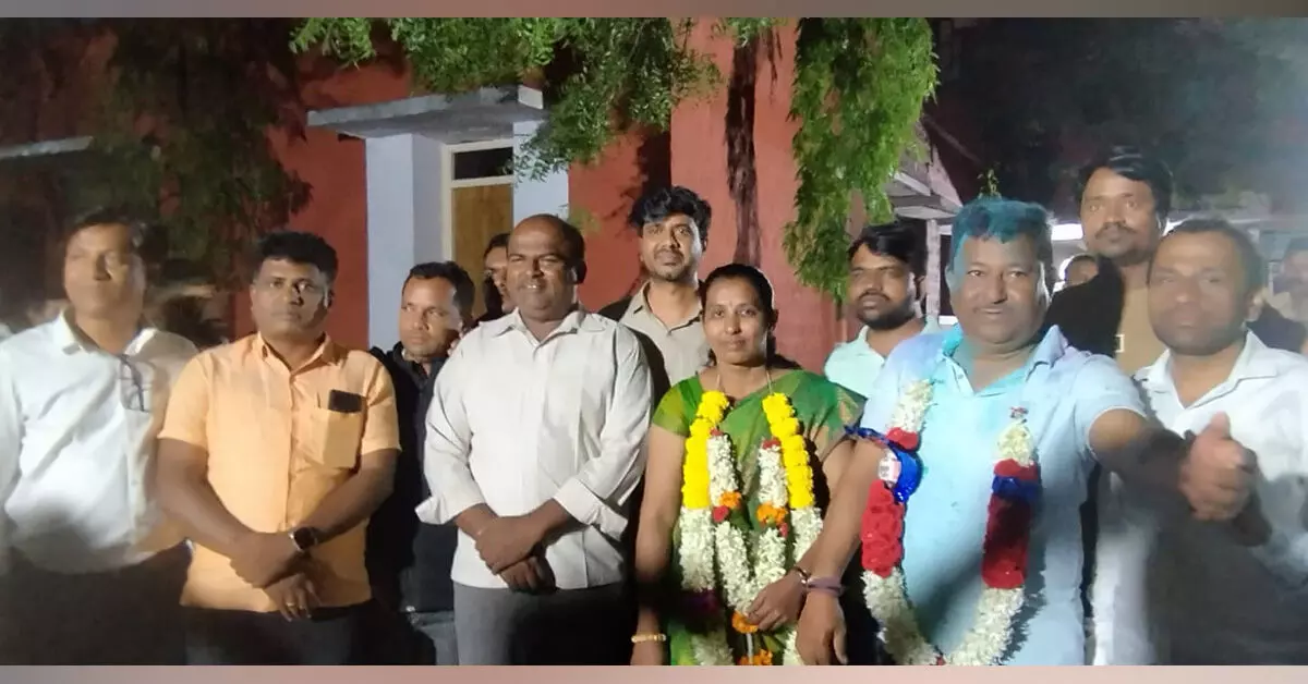ಕೊಪ್ಪಳ ಜಿಲ್ಲಾ ವಕೀಲರ ಸಂಘದ ಚುನಾವಣೆ: ನೂತನ ಅಧ್ಯಕ್ಷರಾಗಿ ಪ್ರಕಾಶ ಆನಂದಳ್ಳಿ ಆಯ್ಕೆ ಕೊಪ್ಪಳ ಜಿಲ್ಲಾ ವಕೀಲರ ಸಂಘದ ಚುನಾವಣೆ: ನೂತನ ಅಧ್ಯಕ್ಷರಾಗಿ ಪ್ರಕಾಶ ಆನಂದಳ್ಳಿ ಆಯ್ಕೆ