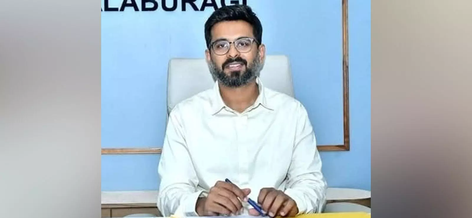Kalaburagi | ಎಸ್ಐಆರ್ ಪರಿಷ್ಕರಣೆ; ಜಿಲ್ಲೆಯಾದ್ಯಂತ 14.10 ಲಕ್ಷ ಮತದಾರರ ಡಿಜಿಟೈಸ್ ಪೂರ್ಣ: ಡಿಸಿ ಇಕ್ರಮ್ ಶರೀಫ್ Kalaburagi | ಎಸ್ಐಆರ್ ಪರಿಷ್ಕರಣೆ; ಜಿಲ್ಲೆಯಾದ್ಯಂತ 14.10 ಲಕ್ಷ ಮತದಾರರ ಡಿಜಿಟೈಸ್ ಪೂರ್ಣ: ಡಿಸಿ ಇಕ್ರಮ್ ಶರೀಫ್