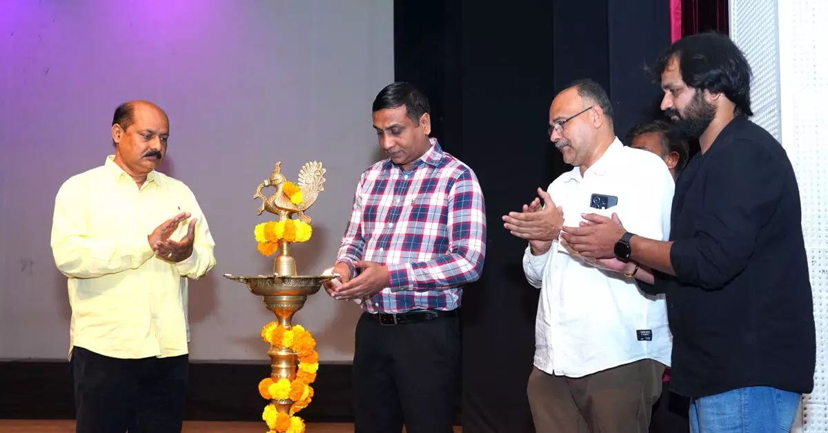 ಮಧುಕರ್ ಶೆಟ್ಟಿಯವರಂತಹ ಆದರ್ಶ ವ್ಯಕ್ತಿಗಳು ಸಮಾಜಕ್ಕೆ ಬೇಕು : ಅಬ್ದುಲ್ ಅಹದ್ ಮಧುಕರ್ ಶೆಟ್ಟಿಯವರಂತಹ ಆದರ್ಶ ವ್ಯಕ್ತಿಗಳು ಸಮಾಜಕ್ಕೆ ಬೇಕು : ಅಬ್ದುಲ್ ಅಹದ್