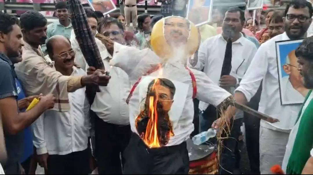 ನೀಟ್ ಪ್ರಶ್ನೆಪತ್ರಿಕೆ ಸೋರಿಕೆ ಖಂಡಿಸಿ ಬ್ರಹ್ಮಾವರ ಬ್ಲಾಕ್ ಕಾಂಗ್ರೆಸ್ ಪ್ರತಿಭಟನೆ ನೀಟ್ ಪ್ರಶ್ನೆಪತ್ರಿಕೆ ಸೋರಿಕೆ ಖಂಡಿಸಿ ಬ್ರಹ್ಮಾವರ ಬ್ಲಾಕ್ ಕಾಂಗ್ರೆಸ್ ಪ್ರತಿಭಟನೆ