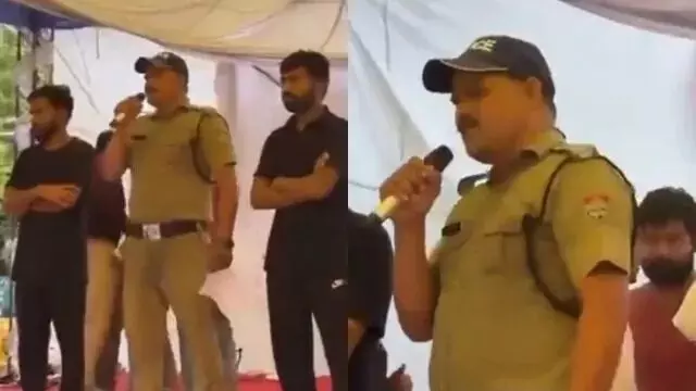 ಜಂತರ್ ಮಂತರ್ ನಲ್ಲಿ CJP ಪ್ರತಿಭಟನೆ ವೇಳೆ ದೀಪ್ಕೆಗೆ ಬ್ಯಾಡ್ಜ್ ಹಸ್ತಾಂತರಿಸಿ ರಾಜೀನಾಮೆ ಘೋಷಿಸಿದ ಕಾನ್ ಸ್ಟೇಬಲ್; ಈ ಬಗ್ಗೆ ಉತ್ತರಾಖಂಡ ಪೊಲೀಸರು ಹೇಳಿದ್ದೇನು? ಜಂತರ್ ಮಂತರ್ ನಲ್ಲಿ CJP ಪ್ರತಿಭಟನೆ ವೇಳೆ ದೀಪ್ಕೆಗೆ ಬ್ಯಾಡ್ಜ್ ಹಸ್ತಾಂತರಿಸಿ ರಾಜೀನಾಮೆ ಘೋಷಿಸಿದ ಕಾನ್ ಸ್ಟೇಬಲ್; ಈ ಬಗ್ಗೆ ಉತ್ತರಾಖಂಡ ಪೊಲೀಸರು ಹೇಳಿದ್ದೇನು?