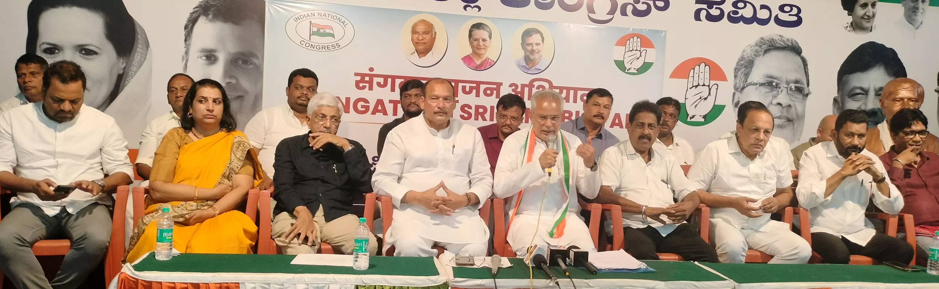 ಜಿಲ್ಲಾಧ್ಯಕ್ಷ ಸ್ಥಾನಕ್ಕೆ ಆರು ಮಂದಿಯ ಹೆಸರು ಶಿಫಾರಸ್ಸು: ಹಿಮ್ಮತ್ಸಿಂಗ್ ಜಿಲ್ಲಾಧ್ಯಕ್ಷ ಸ್ಥಾನಕ್ಕೆ ಆರು ಮಂದಿಯ ಹೆಸರು ಶಿಫಾರಸ್ಸು: ಹಿಮ್ಮತ್ಸಿಂಗ್