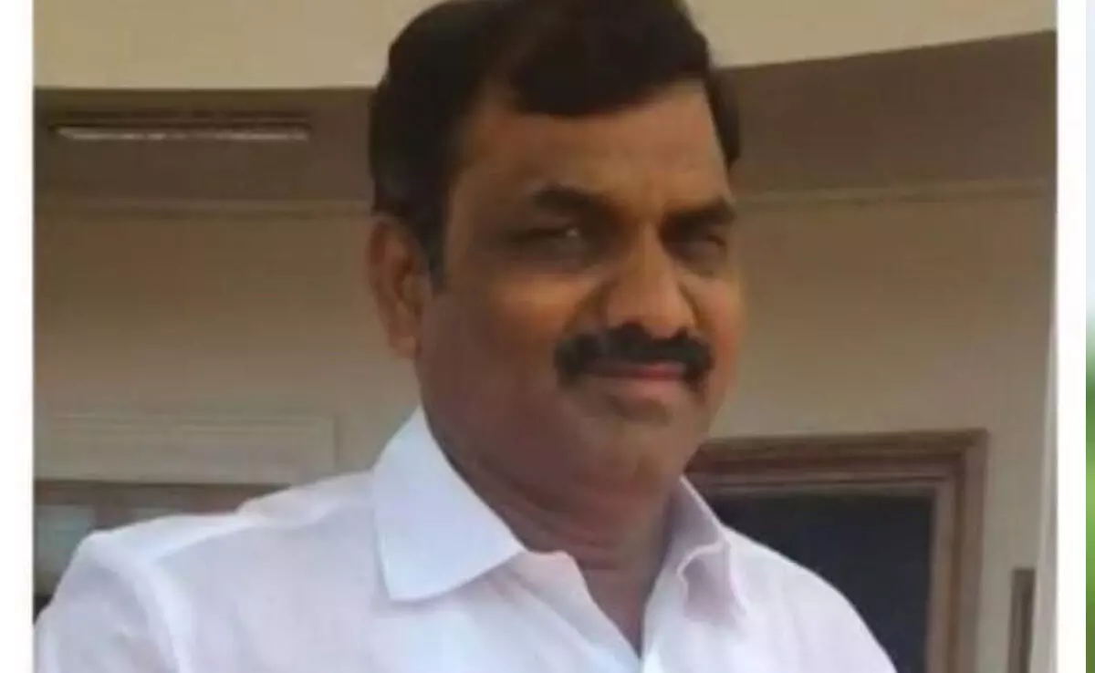 ಕಲಬುರಗಿ | ಯುವಕನ ಮೇಲಿನ ಹಲ್ಲೆ ಖಂಡಿಸಿ ಜು. 31ರಂದು ಬೃಹತ್ ಪ್ರತಿಭಟನೆ: ಅವ್ವಣ್ಣ ಮ್ಯಾಕೇರಿ ಕಲಬುರಗಿ | ಯುವಕನ ಮೇಲಿನ ಹಲ್ಲೆ ಖಂಡಿಸಿ ಜು. 31ರಂದು ಬೃಹತ್ ಪ್ರತಿಭಟನೆ: ಅವ್ವಣ್ಣ ಮ್ಯಾಕೇರಿ