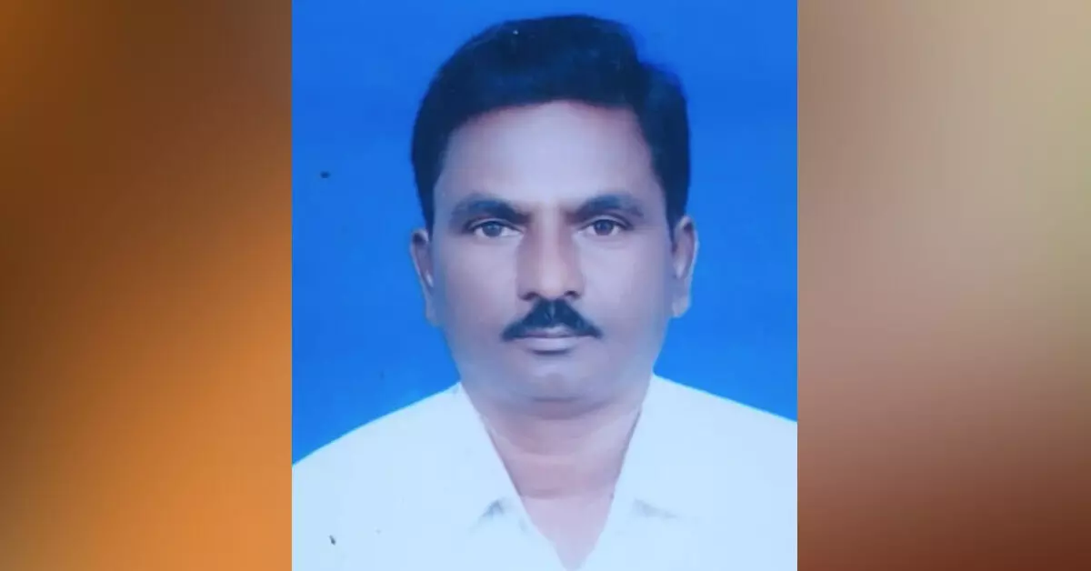 ಕರ್ನಾಟಕ ರಾಜ್ಯ ಪ್ರಾಥಮಿಕ ಶಾಲಾ ಶಿಕ್ಷಕರ ಸಂಘದ ಬಳ್ಳಾರಿ ಜಿಲ್ಲಾ ಹಿರಿಯ ಉಪಾಧ್ಯಕ್ಷರಾಗಿ ಎ.ಯರ್ರಿಸ್ವಾಮಿ ಆಯ್ಕೆ ಕರ್ನಾಟಕ ರಾಜ್ಯ ಪ್ರಾಥಮಿಕ ಶಾಲಾ ಶಿಕ್ಷಕರ ಸಂಘದ ಬಳ್ಳಾರಿ ಜಿಲ್ಲಾ ಹಿರಿಯ ಉಪಾಧ್ಯಕ್ಷರಾಗಿ ಎ.ಯರ್ರಿಸ್ವಾಮಿ ಆಯ್ಕೆ