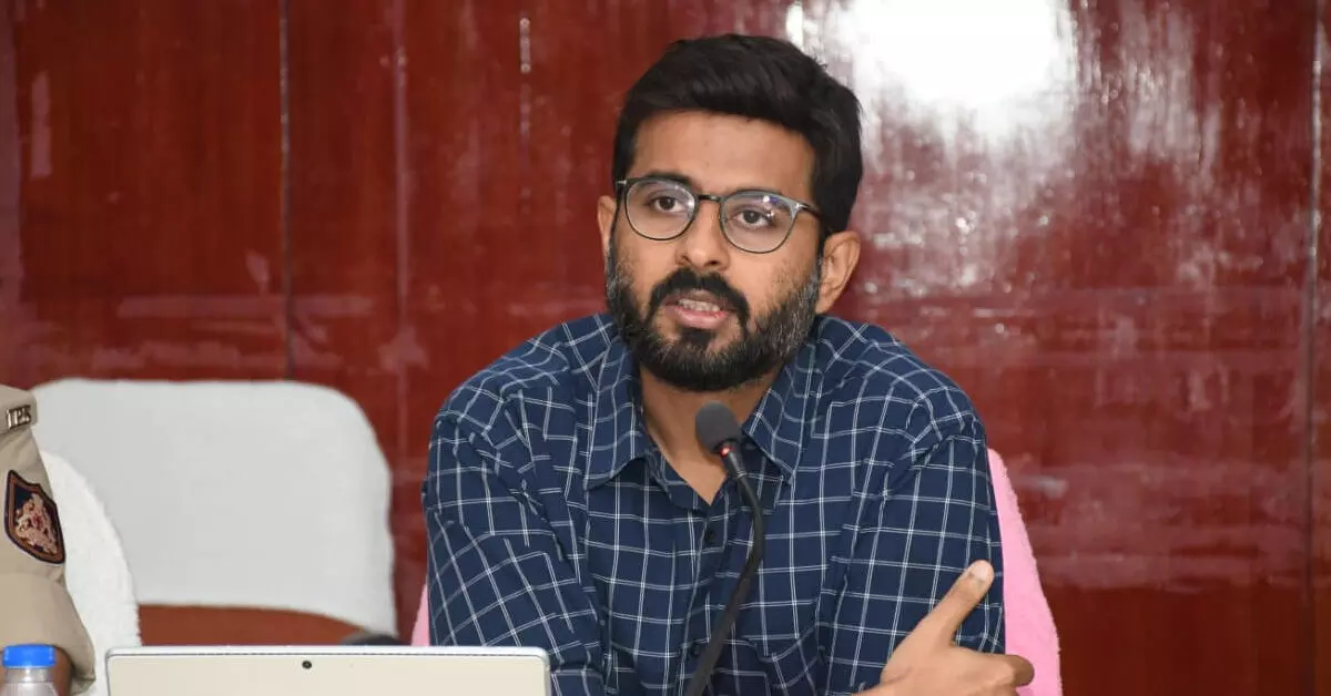 Kalaburagi | ಜಿಲ್ಲೆಯಲ್ಲಿ 17.89 ಲಕ್ಷ ಗಣತಿ ನಮೂನೆ ಡಿಜಿಟಲೀಕರಣ : ಡಿಸಿ ಇಕ್ರಮ್ ಶರೀಫ್ Kalaburagi | ಜಿಲ್ಲೆಯಲ್ಲಿ 17.89 ಲಕ್ಷ ಗಣತಿ ನಮೂನೆ ಡಿಜಿಟಲೀಕರಣ : ಡಿಸಿ ಇಕ್ರಮ್ ಶರೀಫ್