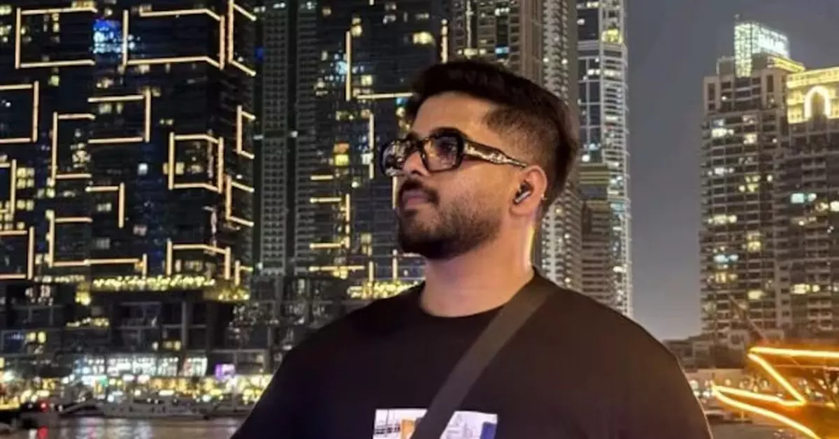 IIM ಬೆಂಗಳೂರಿನಲ್ಲಿ ಓದುತ್ತಾ 5 ಕೋಟಿ ರೂ. ಮೌಲ್ಯದ ಉದ್ಯಮ ಕಟ್ಟಿದ ಯುವಕ IIM ಬೆಂಗಳೂರಿನಲ್ಲಿ ಓದುತ್ತಾ 5 ಕೋಟಿ ರೂ. ಮೌಲ್ಯದ ಉದ್ಯಮ ಕಟ್ಟಿದ ಯುವಕ