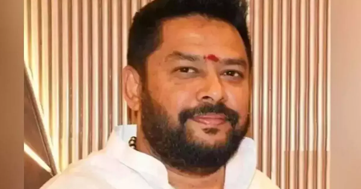 4 ಬಾರಿಯ ಶಾಸಕ, ಬಳ್ಳಾರಿಯ ಗ್ರಾಮೀಣ ಕ್ಷೇತ್ರದ ಬಿ.ನಾಗೇಂದ್ರಗೆ ಮತ್ತೊಮ್ಮೆ ಒಲಿದ ಸಚಿವ ಸ್ಥಾನ 4 ಬಾರಿಯ ಶಾಸಕ, ಬಳ್ಳಾರಿಯ ಗ್ರಾಮೀಣ ಕ್ಷೇತ್ರದ ಬಿ.ನಾಗೇಂದ್ರಗೆ ಮತ್ತೊಮ್ಮೆ ಒಲಿದ ಸಚಿವ ಸ್ಥಾನ