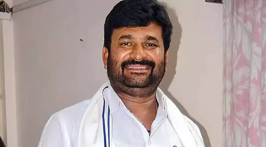 ವಿನಯ್ ಕುಲಕರ್ಣಿ ಶಾಸಕ ಸ್ಥಾನ ಮರು ಸ್ಥಾಪನೆ: ವಿಧಾನಸಭೆ ಕಾರ್ಯದರ್ಶಿ ಅಧಿಸೂಚನೆ ವಿನಯ್ ಕುಲಕರ್ಣಿ ಶಾಸಕ ಸ್ಥಾನ ಮರು ಸ್ಥಾಪನೆ: ವಿಧಾನಸಭೆ ಕಾರ್ಯದರ್ಶಿ ಅಧಿಸೂಚನೆ
