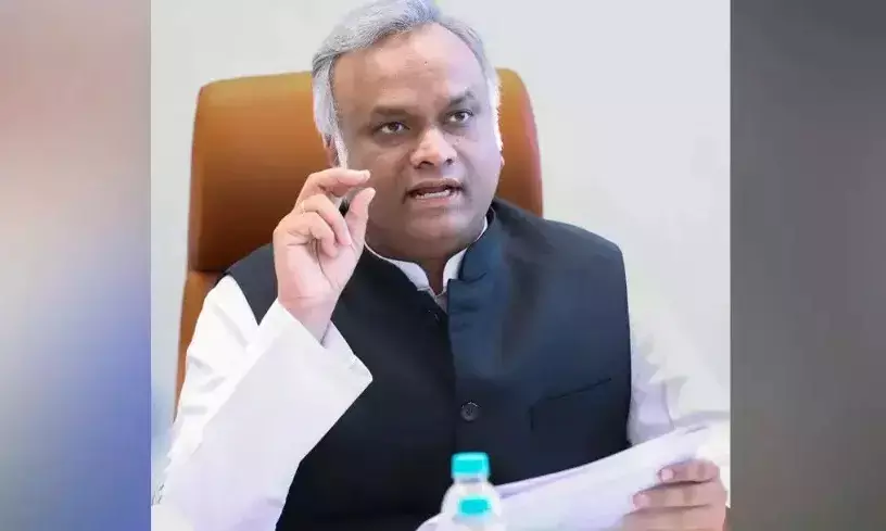 ತಪ್ಪಾಗಿ ಸುದ್ದಿ ಹಂಚಿಕೊಂಡಿದ್ದಕ್ಕೆ ಪ್ರಿಯಾಂಕ್ ಖರ್ಗೆ ಅವರಲ್ಲಿ ಕ್ಷಮೆಯಾಚಿಸಿದ PTI