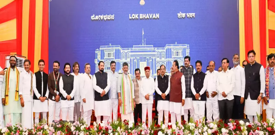 ಸಂಪುಟದಲ್ಲಿ ಮಹಿಳೆಯರಿಗೆ ಸ್ಥಾನ ನೀಡದಿರುವುದು ಖಂಡನೀಯ : ಜನವಾದಿ ಸಂಪುಟದಲ್ಲಿ ಮಹಿಳೆಯರಿಗೆ ಸ್ಥಾನ ನೀಡದಿರುವುದು ಖಂಡನೀಯ : ಜನವಾದಿ
