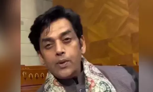 ಯುರೋಪಿಯನ್ ಫುಟ್ಬಾಲ್ ಅಂಗಣ ತಲುಪಿದ ರವಿ ಕಿಶನ್ ಮೀಮ್!