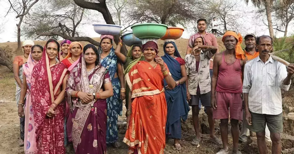 ಕಲಬುರಗಿ: ನರೇಗಾ ಸಹಿತ ವಿವಿಧ ಯೋಜನೆಗಳಿಗೆ ಬಳಕೆಯಾಗದ 1,764.83 ಕೋಟಿ ರೂ.ಅನುದಾನ ಕಲಬುರಗಿ: ನರೇಗಾ ಸಹಿತ ವಿವಿಧ ಯೋಜನೆಗಳಿಗೆ ಬಳಕೆಯಾಗದ 1,764.83 ಕೋಟಿ ರೂ.ಅನುದಾನ