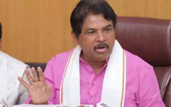 ಸಚಿವರಿಗೆ ‘ಖಾತೆ’ಗಳ ಸುಳಿವೇ ಇಲ್ಲ: ವಿಪಕ್ಷ ನಾಯಕ ಆರ್. ಅಶೋಕ್ ವ್ಯಂಗ್ಯ ಸಚಿವರಿಗೆ ‘ಖಾತೆ’ಗಳ ಸುಳಿವೇ ಇಲ್ಲ: ವಿಪಕ್ಷ ನಾಯಕ ಆರ್. ಅಶೋಕ್ ವ್ಯಂಗ್ಯ