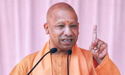 Uttar Pradesh | 8 ವರ್ಷಗಳು, ದಿನಕ್ಕೆ 2.3 ಕೋಟಿ ರೂ.; ಜಾಹೀರಾತು ವೆಚ್ಚದಲ್ಲಿ ಮೋದಿ ಸರ್ಕಾರವನ್ನೇ ಹಿಂದಿಕ್ಕಿದ ಆದಿತ್ಯನಾಥ್ ಸರಕಾರ!