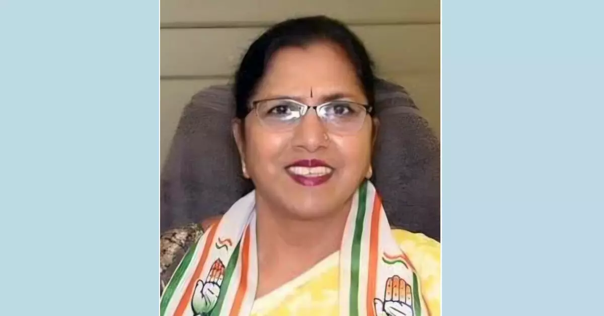 ವಿಧಾನ ಪರಿಷತ್ ಸದಸ್ಯೆಯಾಗಿ ಗಾಯತ್ರಿ ಶಾಂತೇಗೌಡ ಇಂದು ಪ್ರಮಾಣವಚನ ವಿಧಾನ ಪರಿಷತ್ ಸದಸ್ಯೆಯಾಗಿ ಗಾಯತ್ರಿ ಶಾಂತೇಗೌಡ ಇಂದು ಪ್ರಮಾಣವಚನ