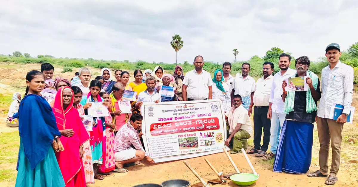 Kanakagiri | ಗುಳೆ ತಡೆಗೆ ಉದ್ಯೋಗ ಖಾತ್ರಿ ಯೋಜನೆ ಪರಿಣಾಮಕಾರಿ: ಇಒ ರಾಜಶೇಖರ Kanakagiri | ಗುಳೆ ತಡೆಗೆ ಉದ್ಯೋಗ ಖಾತ್ರಿ ಯೋಜನೆ ಪರಿಣಾಮಕಾರಿ: ಇಒ ರಾಜಶೇಖರ
