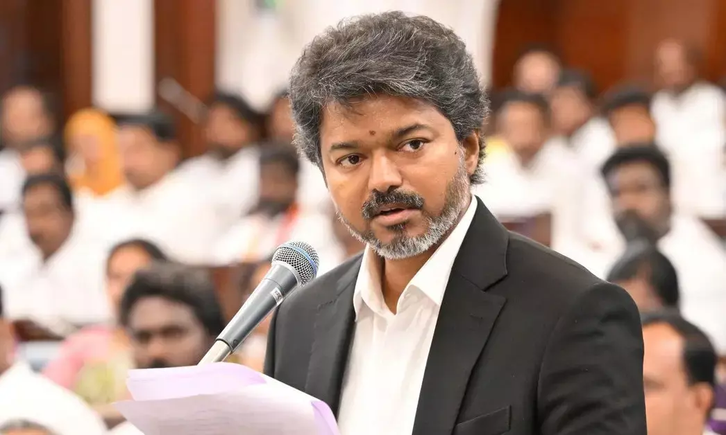 Tamil Nadu | ತಮಿಳು ತಾಯಿ ವಾಳ್ತು ಗೀತೆಯನ್ನು ಕಡ್ಡಾಯವಾಗಿ ಹಾಡುವಂತೆ ಕೋರಿ ವಿಧಾನಸಭೆಯಲ್ಲಿ ನಿರ್ಣಯ ಮಂಡಿಸಿದ CM ವಿಜಯ್
