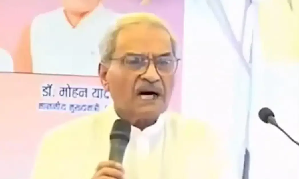 ‘ನಿಮ್ಮ ಅಪ್ಪನ ಮನೆಯಿಂದ ಶುದ್ಧ ಪೆಟ್ರೋಲ್ ಬರುತ್ತದೆಯೇ?’: ವಿವಾದಾತ್ಮಕ ಹೇಳಿಕೆ ನೀಡಿದ ಬಿಜೆಪಿ ಸಂಸದ ಜನಾರ್ದನ ಮಿಶ್ರಾ