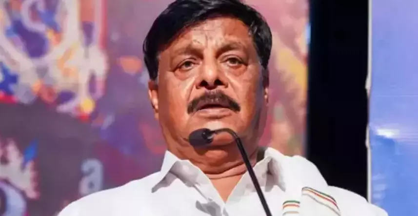 ಡಾ.ಮಹದೇವಪ್ಪರನ್ನು ಸಂಪುಟದಿಂದ ಕೈಬಿಟ್ಟಿರುವುದಕ್ಕೆ ದಸಂಸ ಒಕ್ಕೂಟ ಅಸಮಾಧಾನ ಡಾ.ಮಹದೇವಪ್ಪರನ್ನು ಸಂಪುಟದಿಂದ ಕೈಬಿಟ್ಟಿರುವುದಕ್ಕೆ ದಸಂಸ ಒಕ್ಕೂಟ ಅಸಮಾಧಾನ