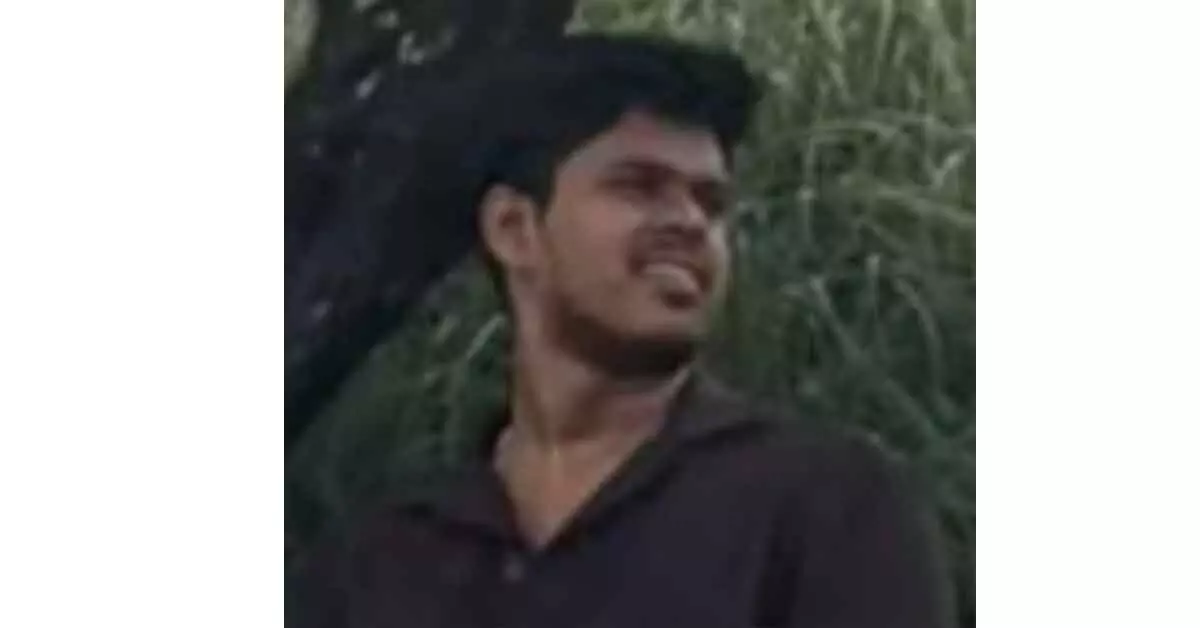 ಮಣಿಪಾಲ: ಮರಕ್ಕೆ ಬೈಕ್ ಢಿಕ್ಕಿ: ಸವಾರ ಮೃತ್ಯು ಮಣಿಪಾಲ: ಮರಕ್ಕೆ ಬೈಕ್ ಢಿಕ್ಕಿ: ಸವಾರ ಮೃತ್ಯು