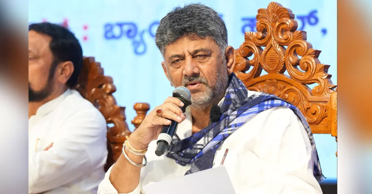 ಭ್ರಷ್ಟಾಚಾರ ವಿಚಾರದಲ್ಲಿ ರಾಜಿ ಇಲ್ಲ, ಅಧಿಕಾರಿಗಳ ಪ್ರತಿ ಹೆಜ್ಜೆ ಪರಿಶೀಲಿಸುತ್ತೇನೆ : ಸಿಎಂ ಡಿ.ಕೆ.ಶಿವಕುಮಾರ್ ಭ್ರಷ್ಟಾಚಾರ ವಿಚಾರದಲ್ಲಿ ರಾಜಿ ಇಲ್ಲ, ಅಧಿಕಾರಿಗಳ ಪ್ರತಿ ಹೆಜ್ಜೆ ಪರಿಶೀಲಿಸುತ್ತೇನೆ : ಸಿಎಂ ಡಿ.ಕೆ.ಶಿವಕುಮಾರ್