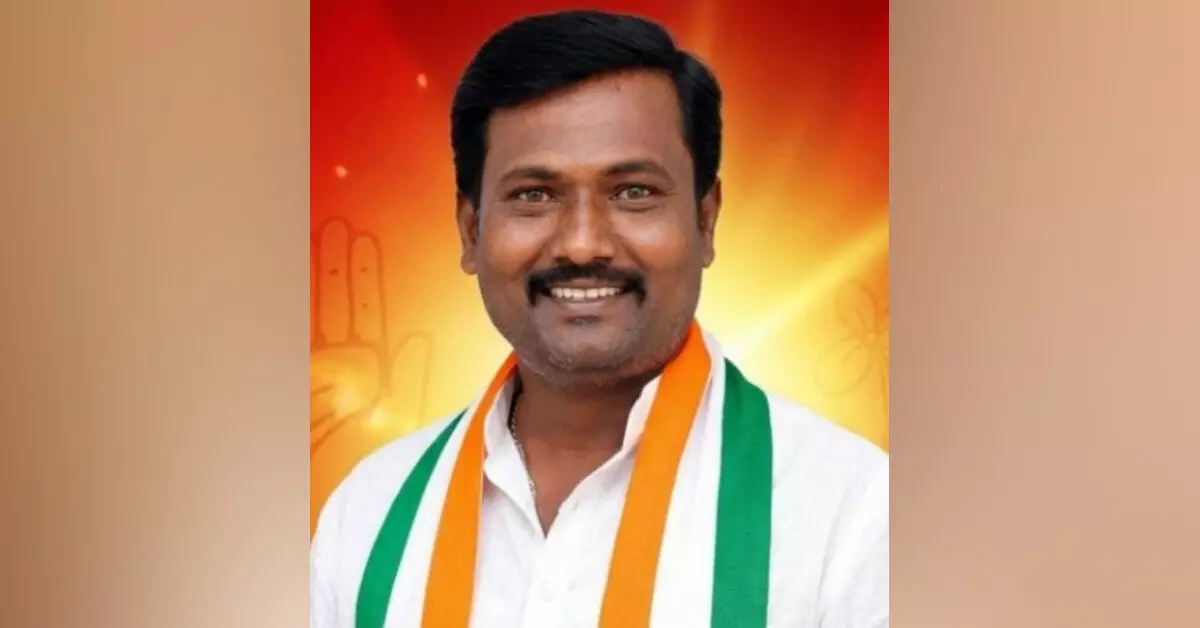 ಹುಣಸಗಿ | ಚಂದ್ರಶೇಖರ ದಂಡಿನಗೆ ಕಾಂಗ್ರೆಸ್ ಜಿಲ್ಲಾಧ್ಯಕ್ಷ ಸ್ಥಾನ ನೀಡಲು ಖೇಮು ಎಚ್.ರಾಠೋಡ ಒತ್ತಾಯ ಹುಣಸಗಿ | ಚಂದ್ರಶೇಖರ ದಂಡಿನಗೆ ಕಾಂಗ್ರೆಸ್ ಜಿಲ್ಲಾಧ್ಯಕ್ಷ ಸ್ಥಾನ ನೀಡಲು ಖೇಮು ಎಚ್.ರಾಠೋಡ ಒತ್ತಾಯ