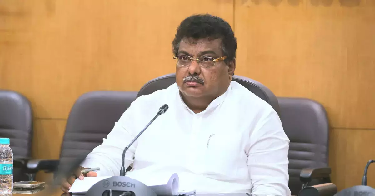 ಏಕಗವಾಕ್ಷಿ ಸಮಿತಿ ಸಭೆ | 83 ಯೋಜನೆಗೆ ಅಸ್ತು, 6,252 ಕೋಟಿ ರೂ. ಹೂಡಿಕೆ : ಸಚಿವ ಎಂ.ಬಿ.ಪಾಟೀಲ್ ಏಕಗವಾಕ್ಷಿ ಸಮಿತಿ ಸಭೆ | 83 ಯೋಜನೆಗೆ ಅಸ್ತು, 6,252 ಕೋಟಿ ರೂ. ಹೂಡಿಕೆ : ಸಚಿವ ಎಂ.ಬಿ.ಪಾಟೀಲ್