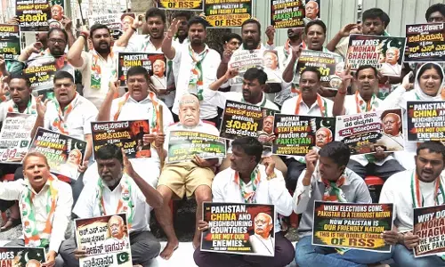 Bengaluru | ಮೋಹನ್ ಭಾಗವತ್ ಹೇಳಿಕೆ ಬಗ್ಗೆ ತನಿಖೆಗೆ ಆಗ್ರಹಿಸಿ ಧರಣಿ