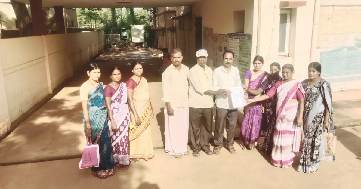 Sandur | ಕುರೇಕುಪ್ಪ ಪುರಸಭೆಯಾದರೂ ಸೌಲಭ್ಯ ನಗಣ್ಯ Sandur | ಕುರೇಕುಪ್ಪ ಪುರಸಭೆಯಾದರೂ ಸೌಲಭ್ಯ ನಗಣ್ಯ