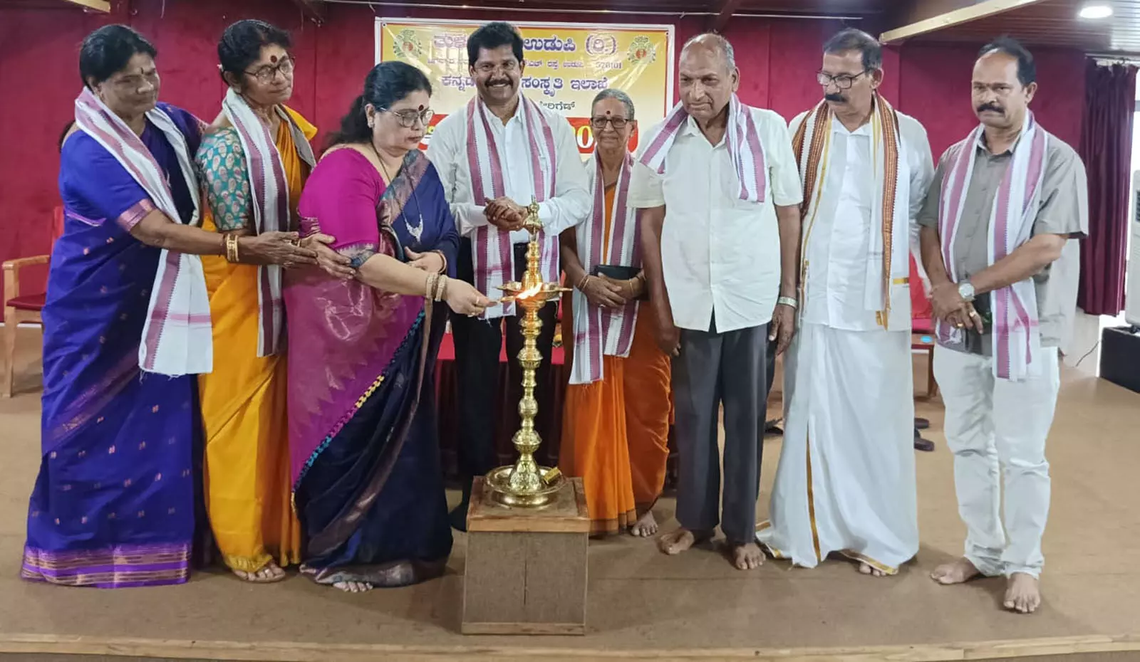 ಉಡುಪಿ: ತುಳುಕೂಟದಿಂದ ಆರ್ಟಿದ ತಿರ್ಲ್-2026 ಉಡುಪಿ: ತುಳುಕೂಟದಿಂದ ಆರ್ಟಿದ ತಿರ್ಲ್-2026